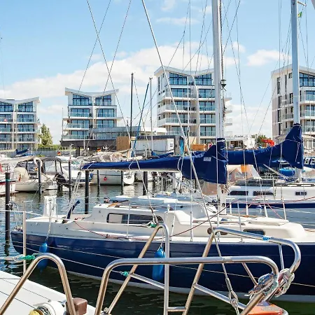 Modernes Ostseeapartment In 1 Reihe